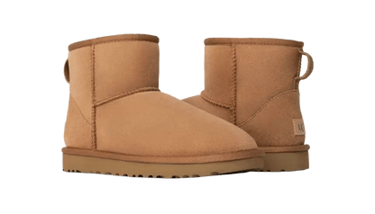 Bota UGG Classic Mini II