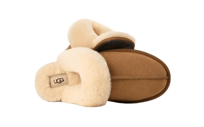 Chinelo UGG Scuffette II